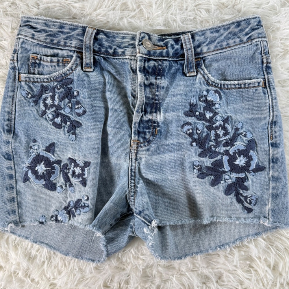 Hollister High Rise Denim Shorts Floral Embroidered Frayed Hem Women's 25 Jorts